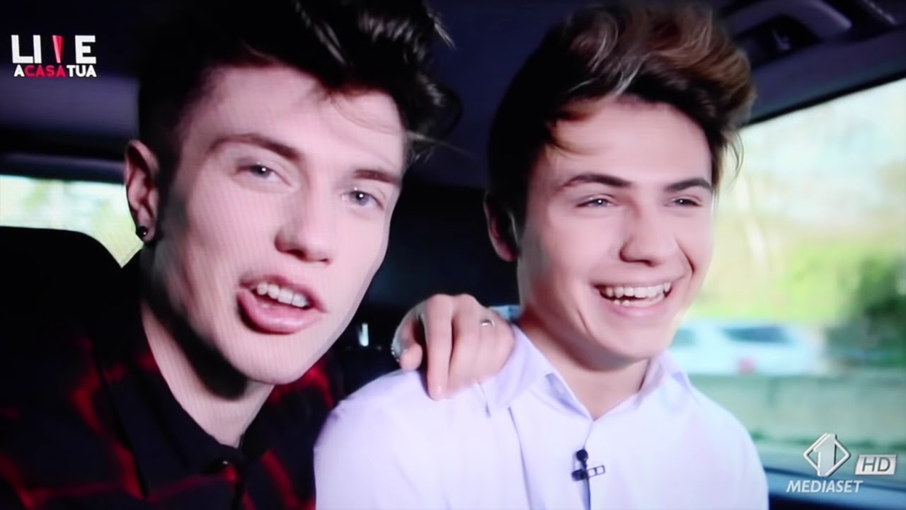 Benji & Fede | #LiveACasaTua