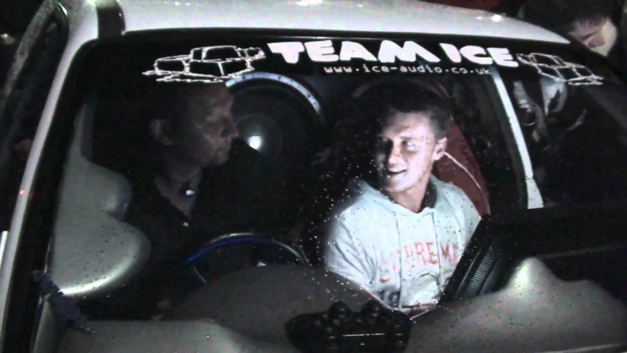 Iceman's Van Epic Door Flex! Southampton Meet 22-08-2010