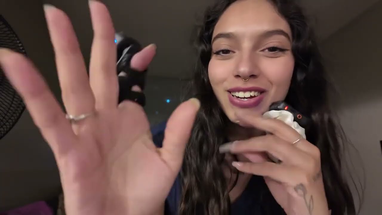 ASMR Mouth Sounds y Visual Triggers| BINAURAL 👂~SOFIWI