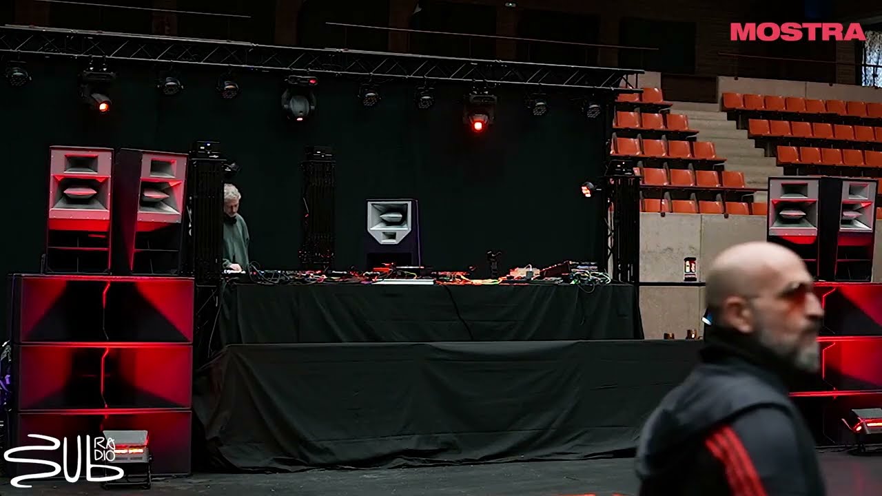 SubRadio Bcn presents: o.utlier at Mostra Festival / 20.04.2025