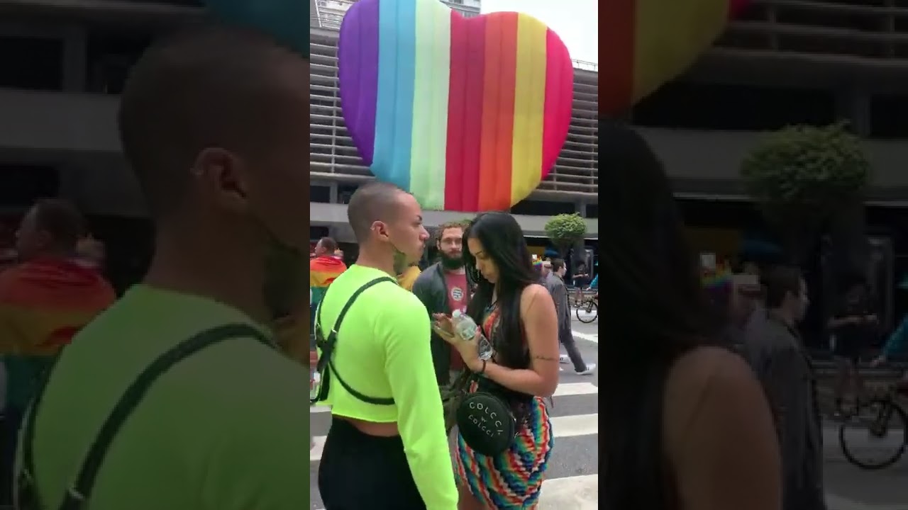 Come&ccedil;ou a Parada Lgbt na Paulista
