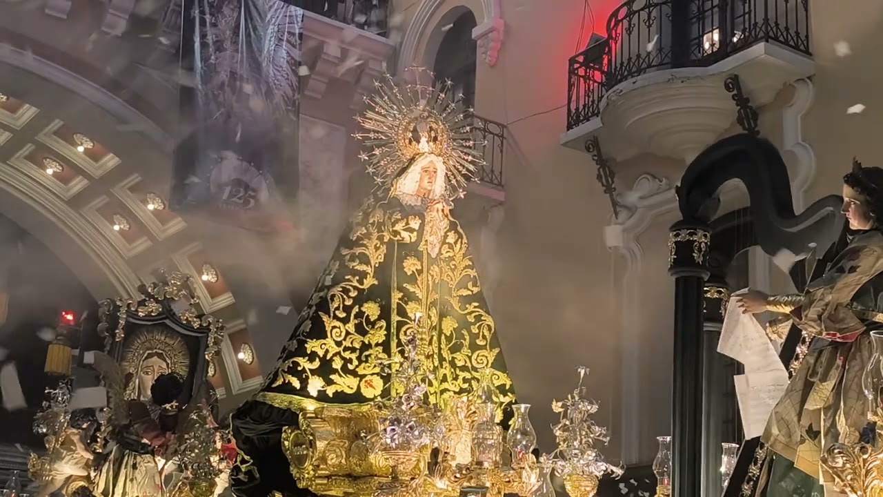 Paso Por Arcos De Correos Procesión De Veneración Virgen De La Soledad 