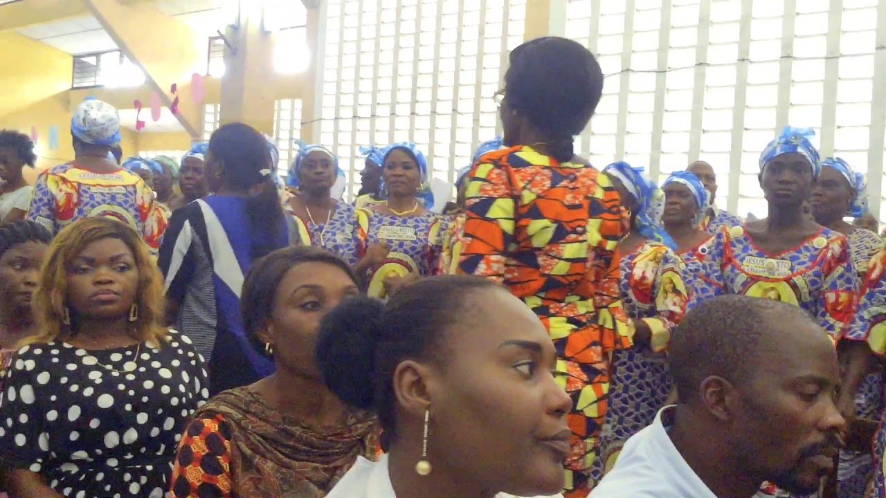 Kaluwidiko - Yoka naino - Tala o kati ya ndako Par la Chorale Lisanga de St Augustin de Lemba