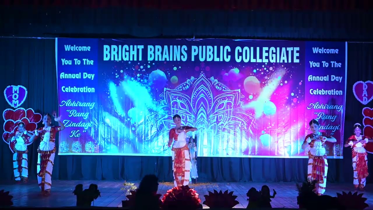 Saraswati Vandana performance on Annual Day Celebration 