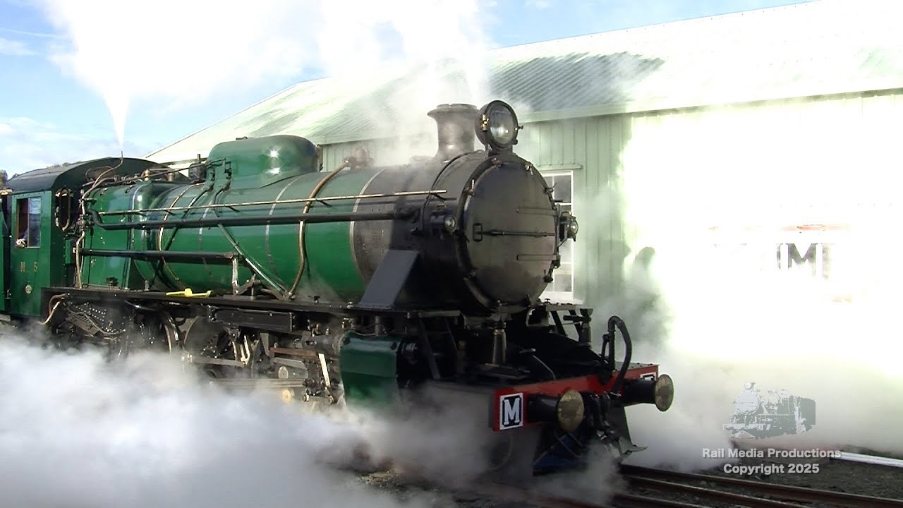 Apple Isle steam on a cold morning