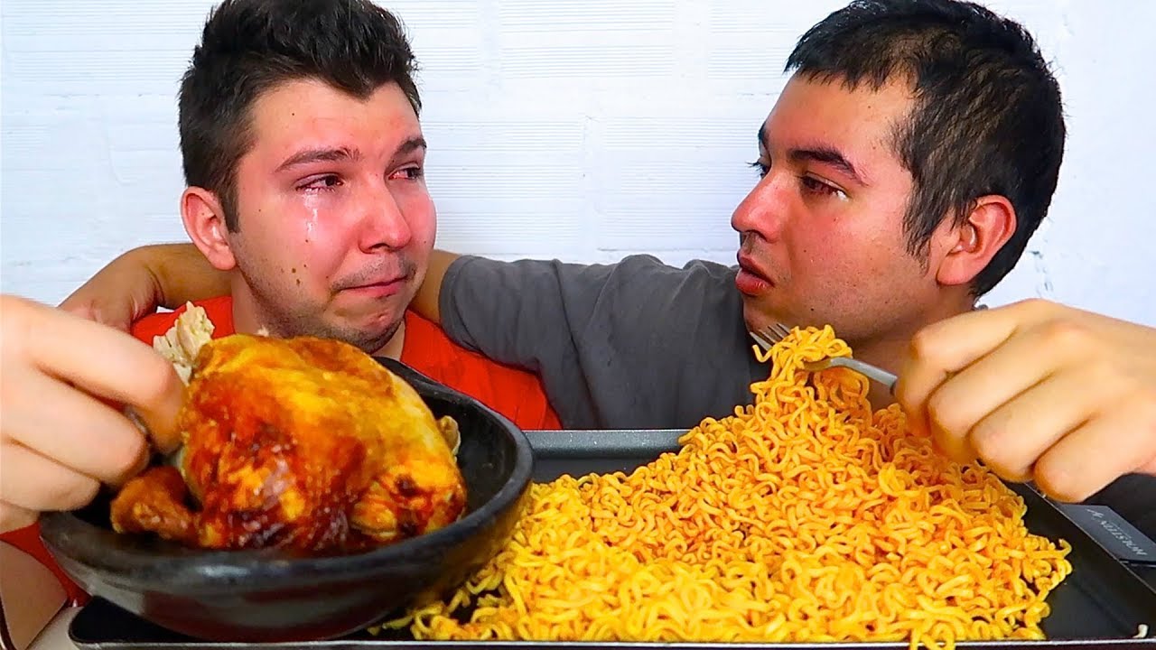 Chicken & Noodles • MUKBANG
