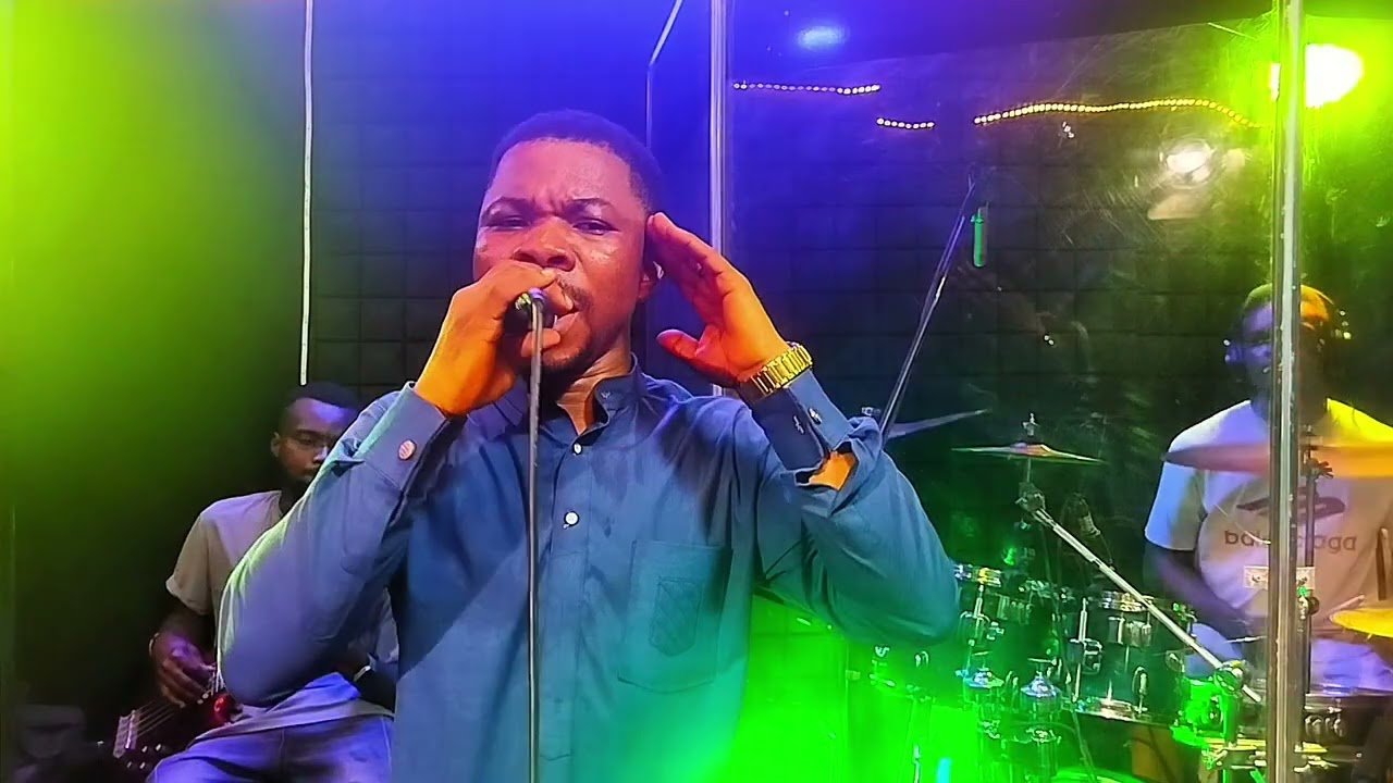 This was very hot praise to our God with Emma voice and the crew