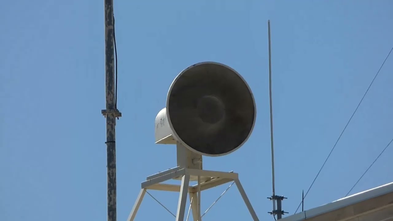 Topeka's FS 500 SHTT Siren Test | Fast wail