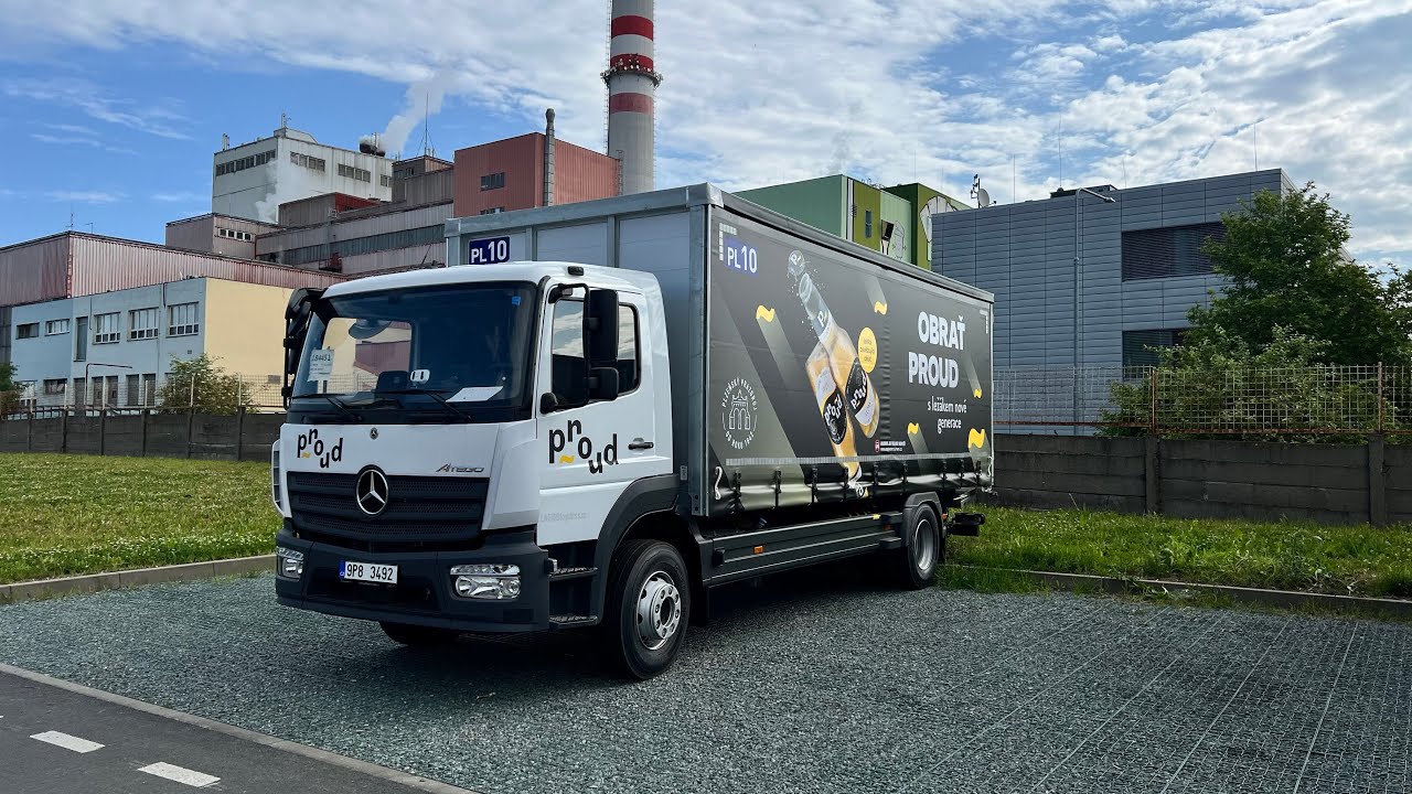 Plzeňský Prazdroj  , “ Jeden den z rozvozu piva“