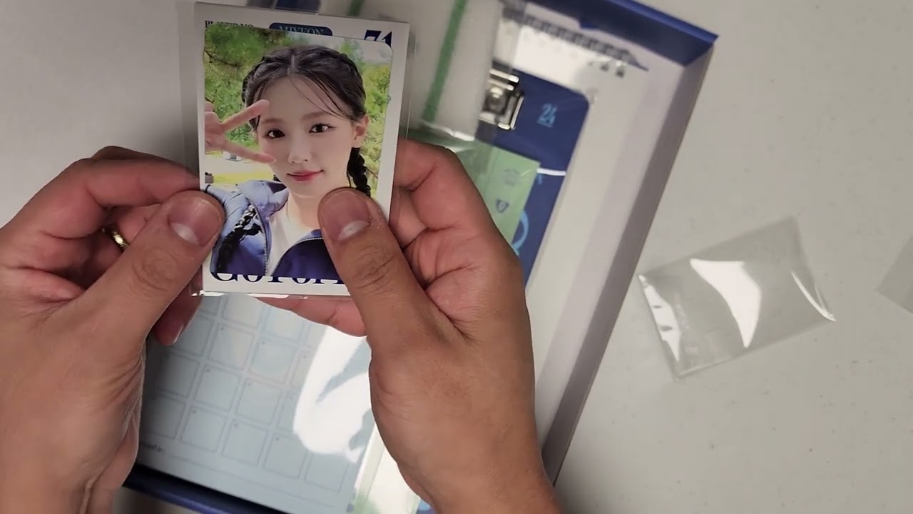 [Unboxing] (G)I-DLE 2024 Season's Greetings