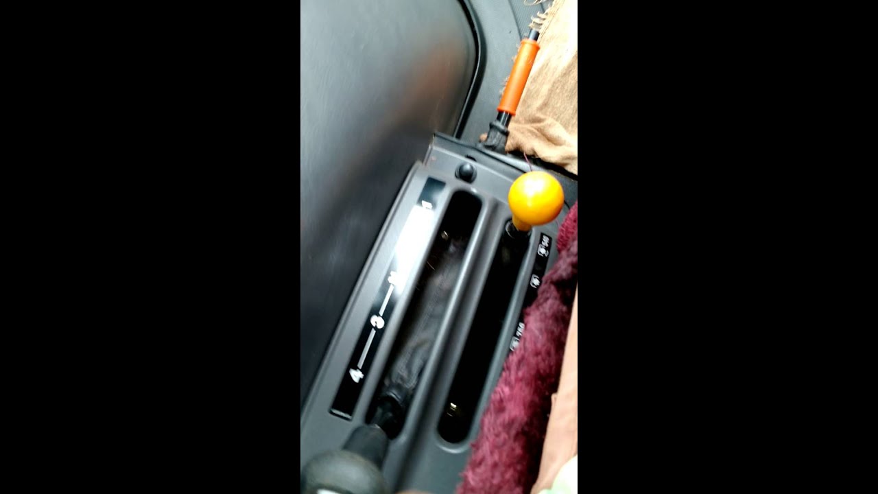 LS U60 Mostrando detalhes dos comandos