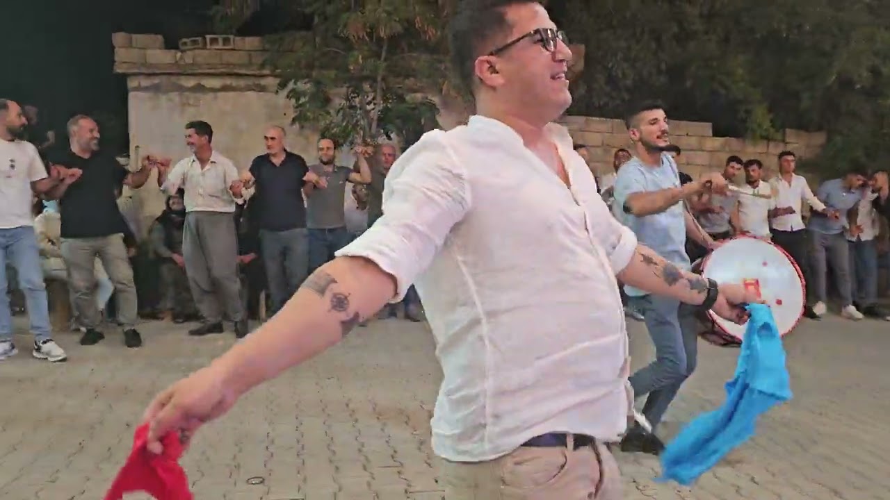 Sait ÇETİN nağmesi ile guzel bir yanbağlama takip beğeni yorum için şimdiden tsk ederim.