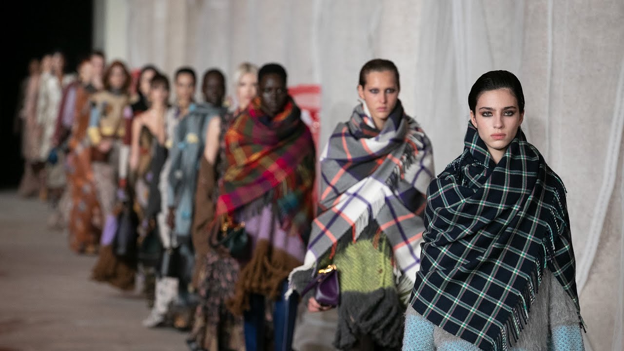 Etro Radical. Women's Fall Winter 2023 fashion show