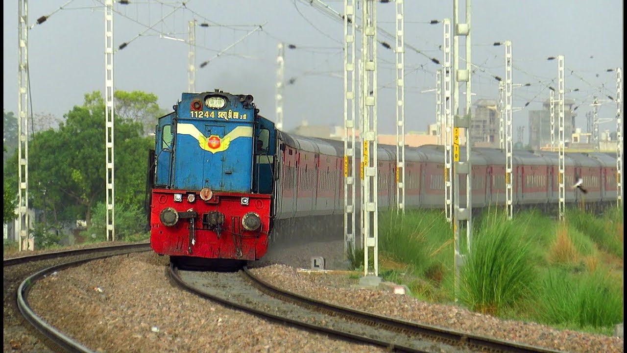 Fastest Diesel Trains between Delhi - Ajmer