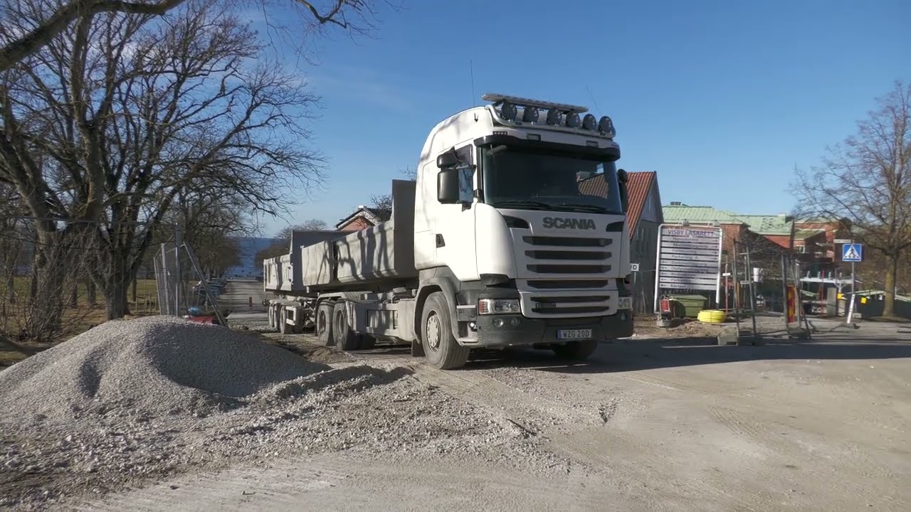 4K/Scania R490 levererar grus till vägbygge 5 Mars 2026