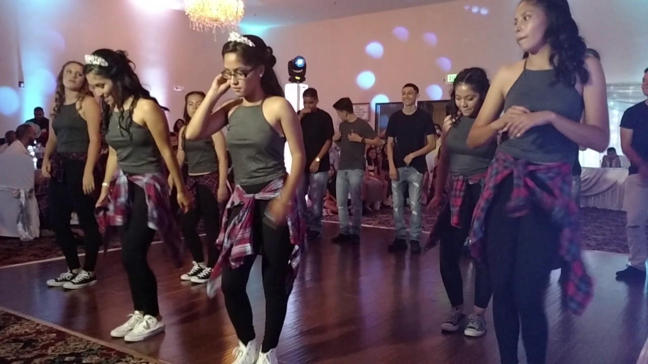 Twins 15 baile sorpresa