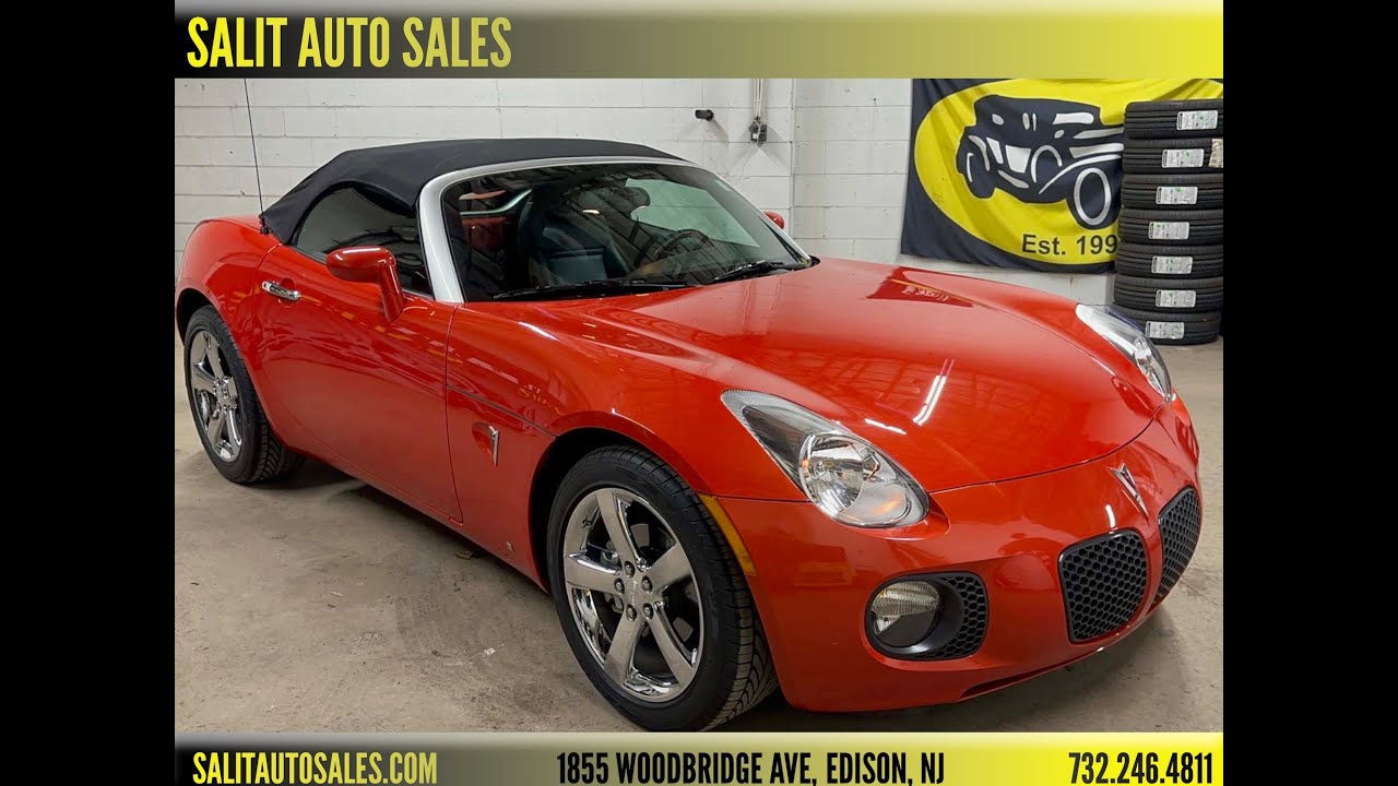 LOW MILEAGE Brazen Orange Pontiac Solstice GXP
