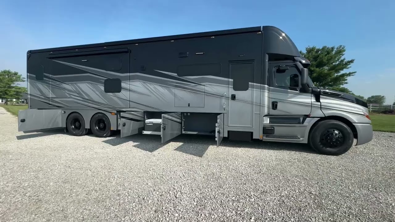 Renegade XL Bunkhouse Tour