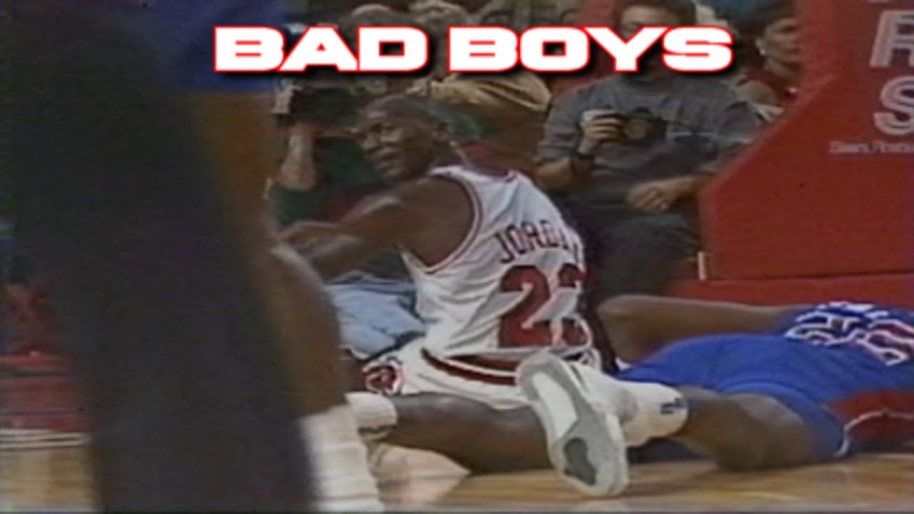 80s Michael Jordan vs World Champion Isiah Thomas - Epic Battle In Chicago Stadium