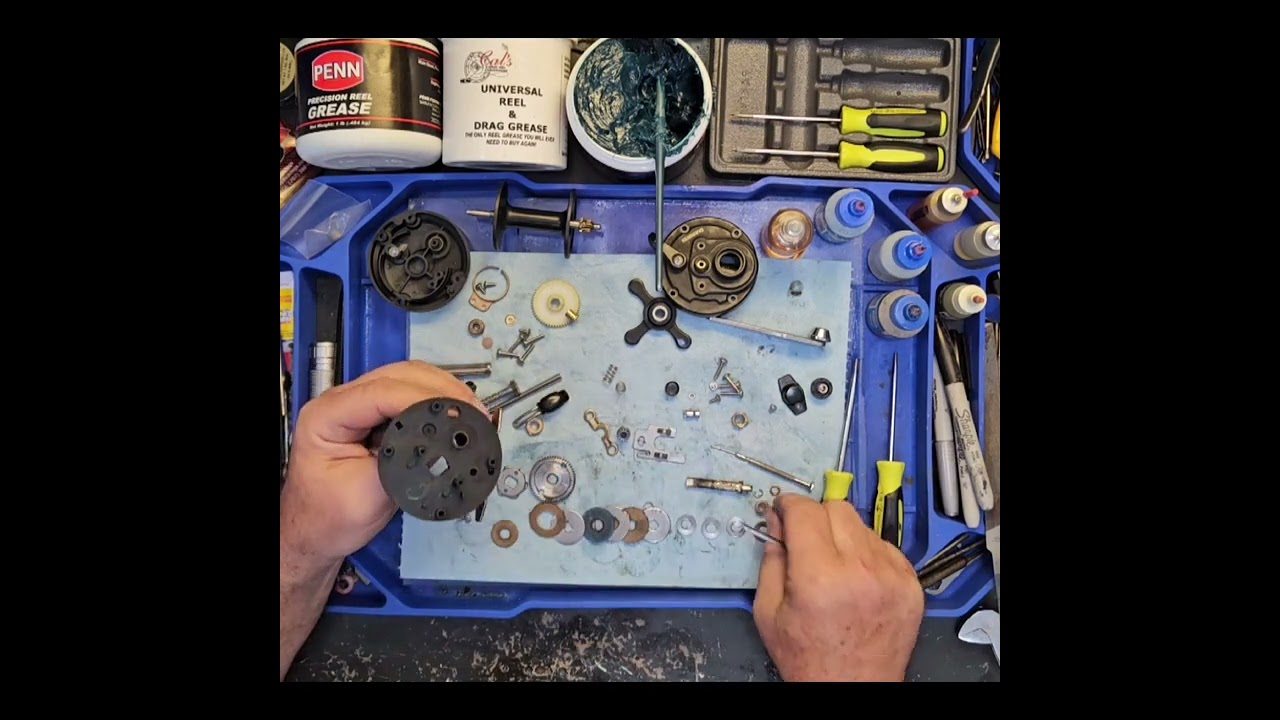 Vintage reel repair; Shimano Triton 200G, clean and repair