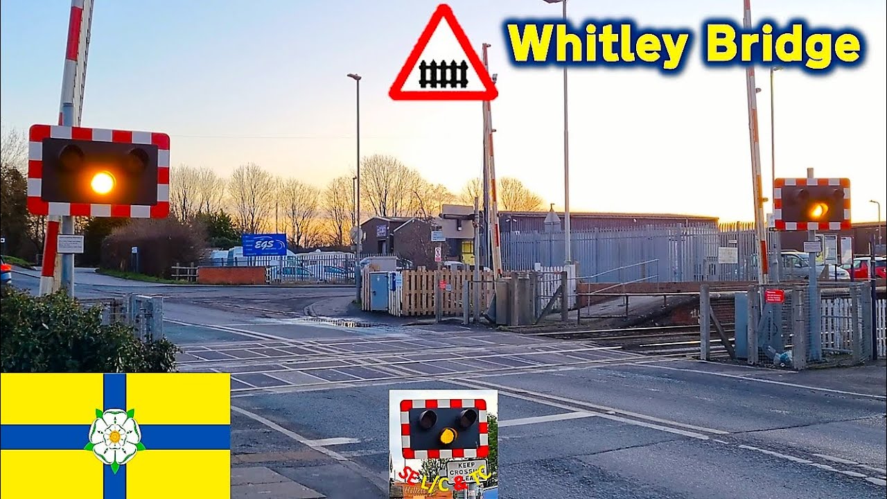 Whitley Bridge Level Crossing, North Yorkshire