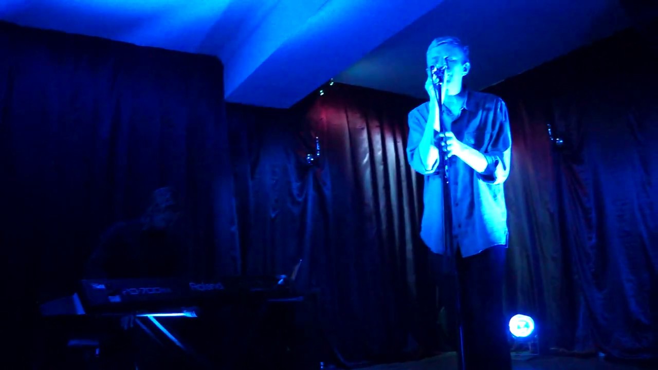 So tell the girls that I am back in town - JAY-JAY JOHANSON @ The Islington (2016-11-10)