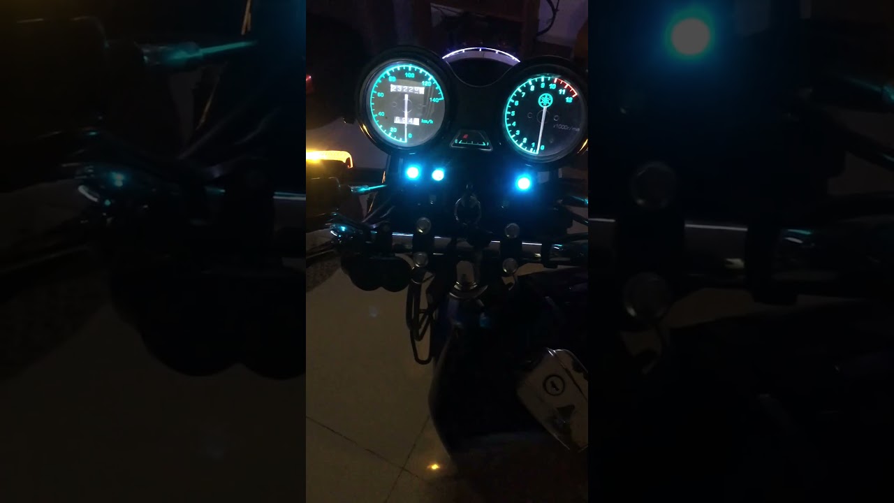 Luz azul y blanca Yamaha #125cc