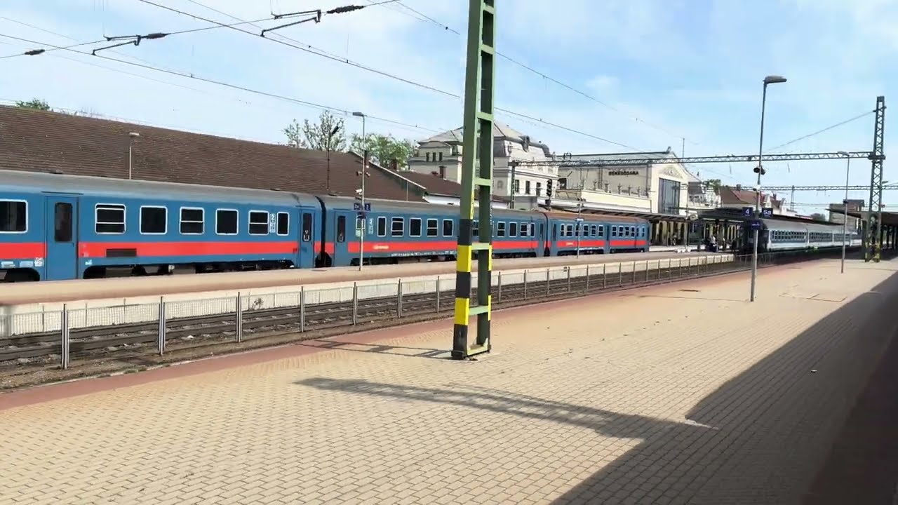 Békéscsaba vasútállomás - kijárat a 135-ös vonalra (2025.05.04.)