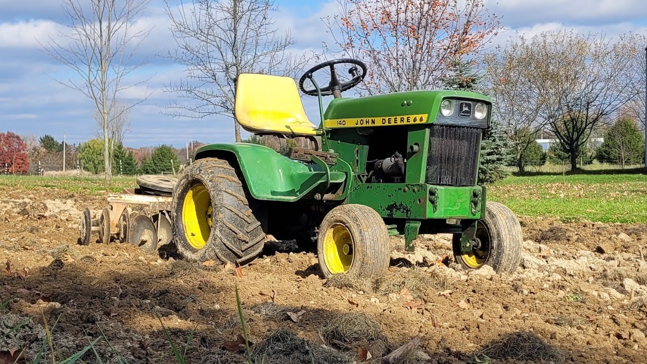 disking with 1971 John deere 140 H3 and brinly tandem disk