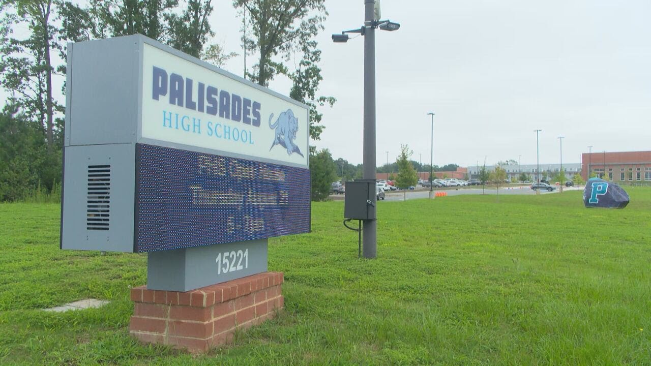 Arrest made after &lsquo;incident&rsquo; at Palisades High School