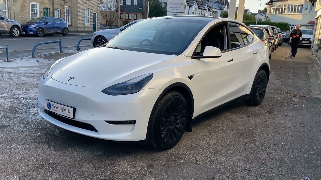 2022/22 Tesla Model Y Long Range AWD, 29337 Miles, Tesla Warranty Till June 2026, Blind Spot Monitor