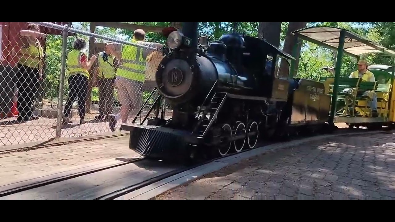 The Life of a volunteer at the CVRR: Season 1, Episode 1