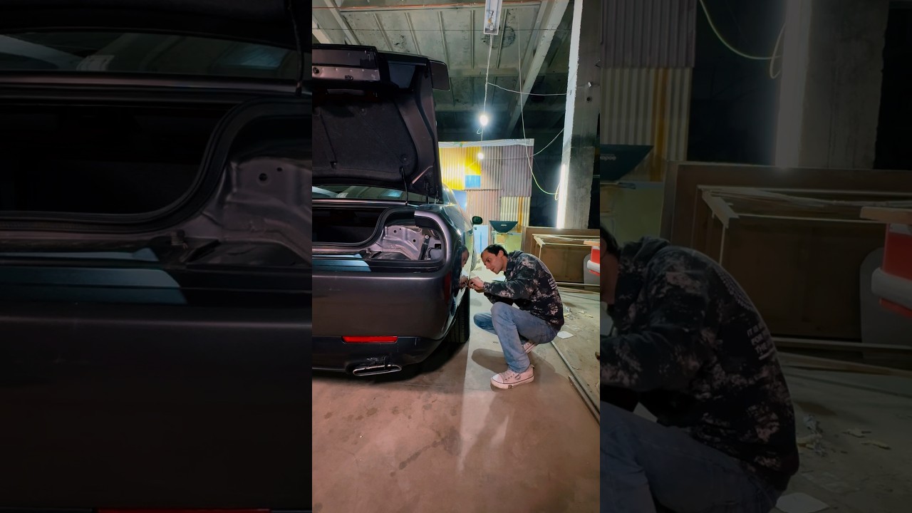 Начало челленджа с задним бампером Dodge Challenger 😐 