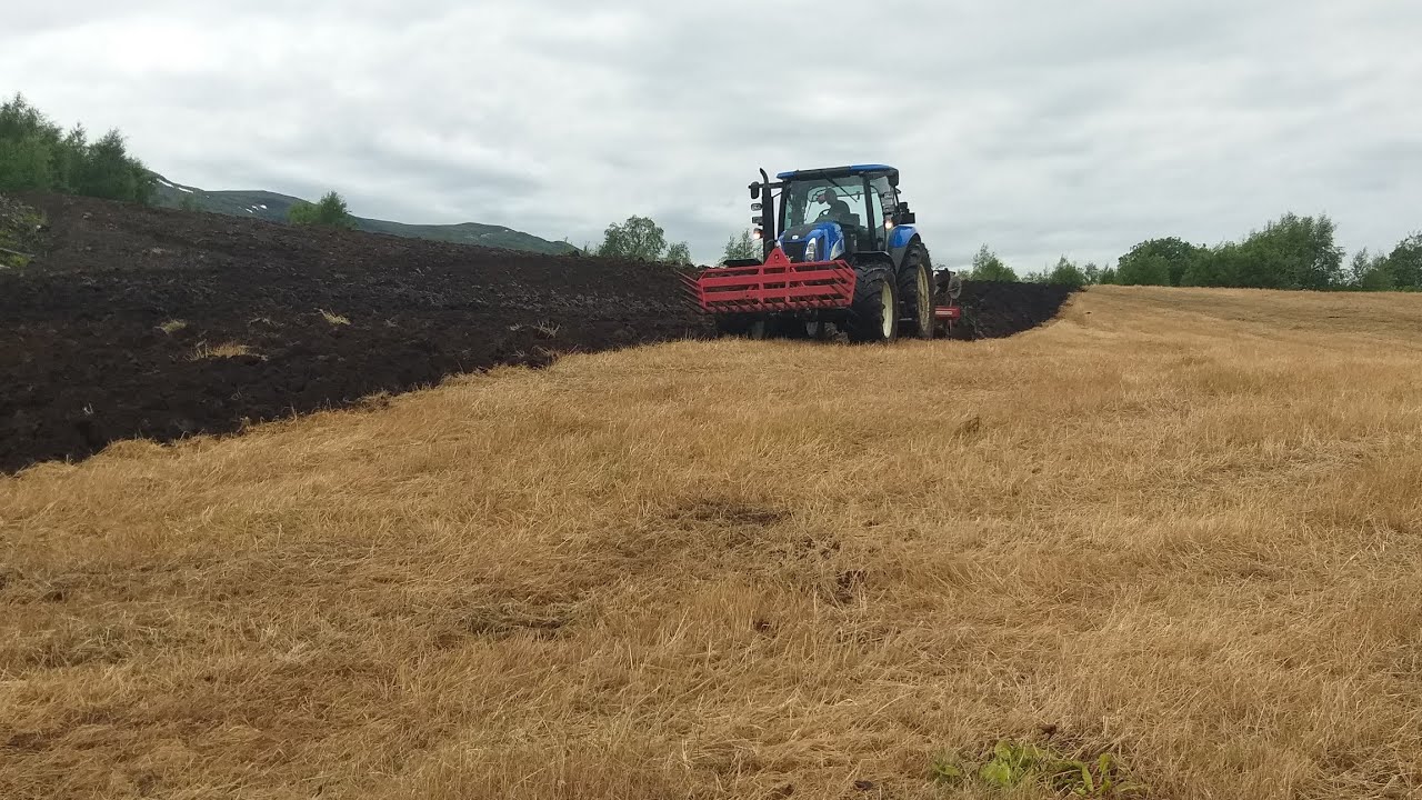 Pløying | Kverneland | New Holland |