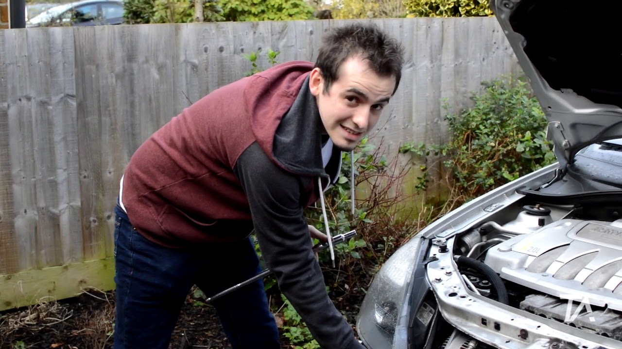 Side Light Replacement | The Clio Project
