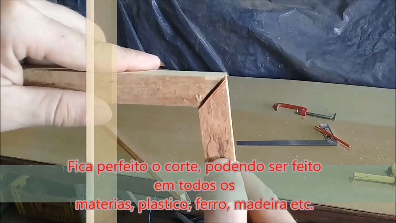 Como fazer corte de 45 graus com esquadro de m&atilde;o
