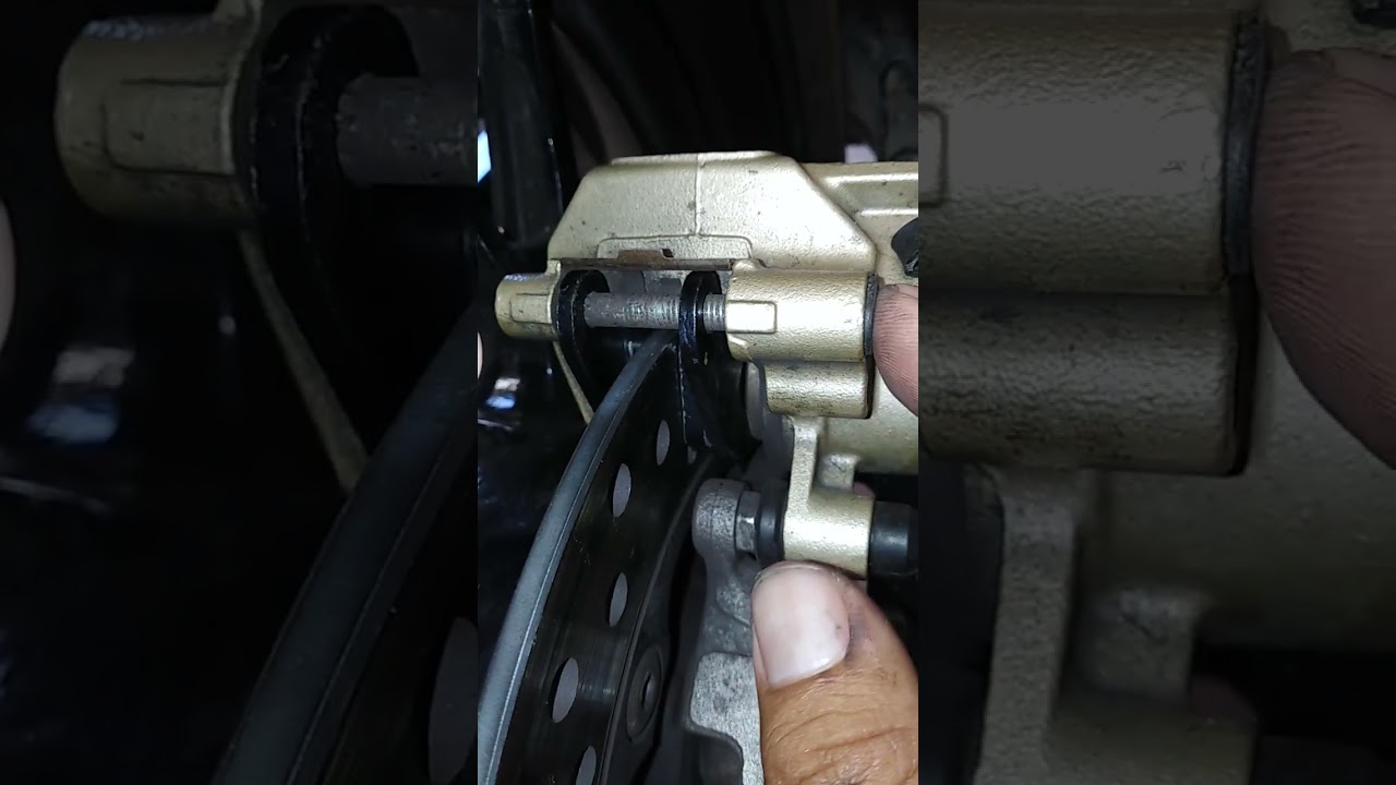 Cambiar pastillas de freno traseras a la CB250 twister. ¡¡¡Muy fácil!!!