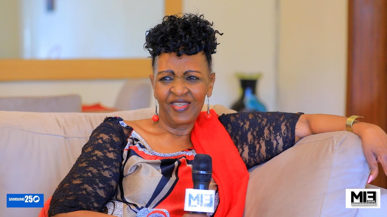 Cecile Kayirebwa:M Irene aramusuye 🥰uyu Umubyeyi urwenya rwe rwakumena imbavu 😂