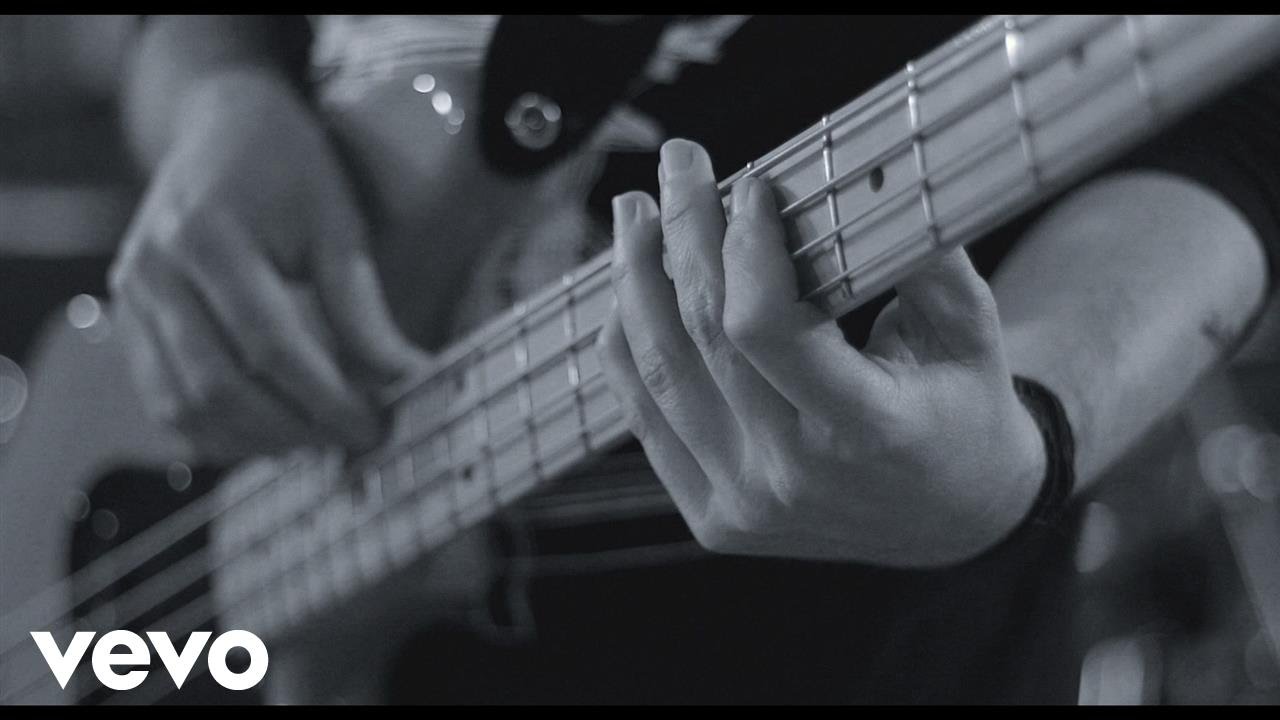 St&eacute;Louse - Plastic (Studio Session) ft. Madi, Pink Slip