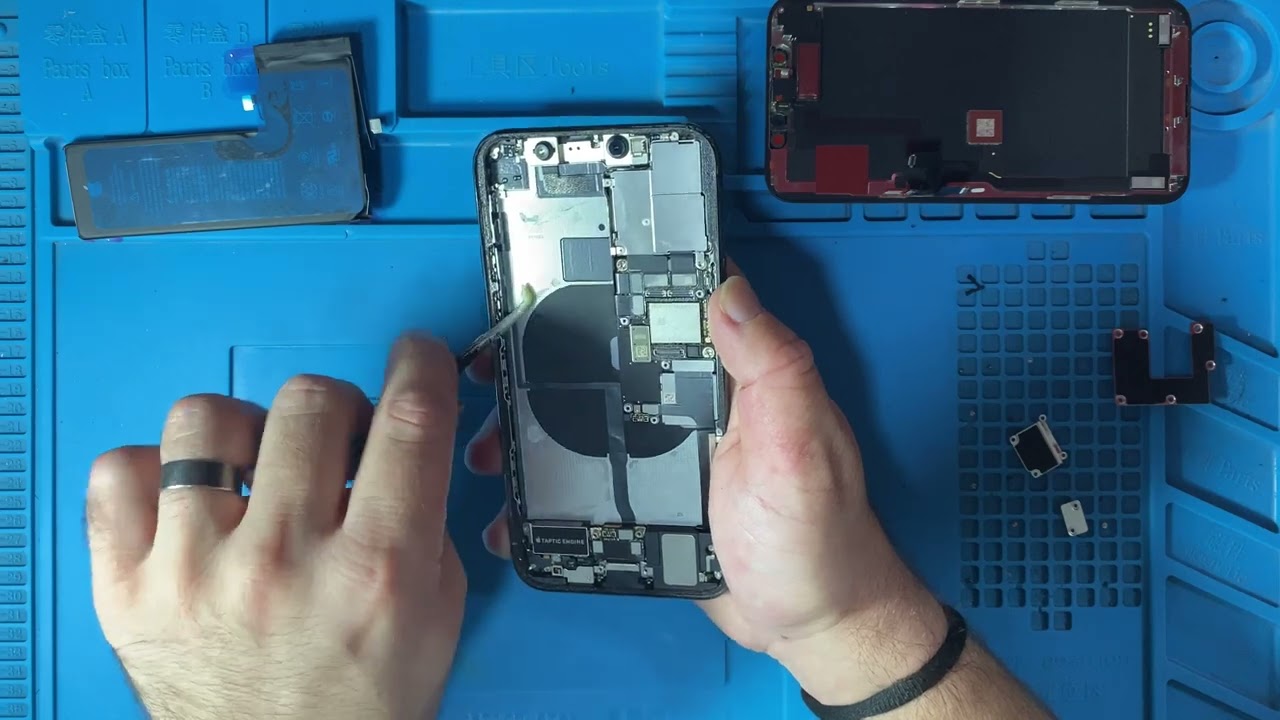 İPHONE 11 PRO BATARYA DEĞİŞİMİ