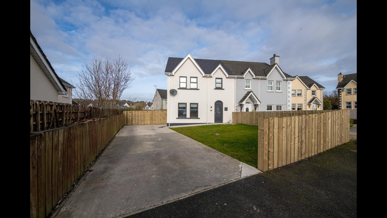 38 Elm Park, Ballymagan, Buncrana, Co  Donegal, F93 K761