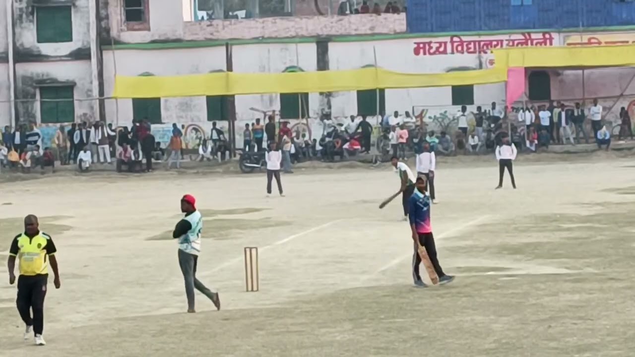 Highlight 2:31:42 - 2:36:42 from फाइनल मुकाबला बुढ़ौरा V/S सोनीहार