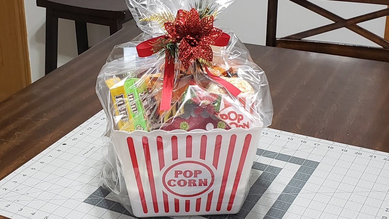 #christmasgift #dollartree #giftbasket DIY Christmas Movie Basket