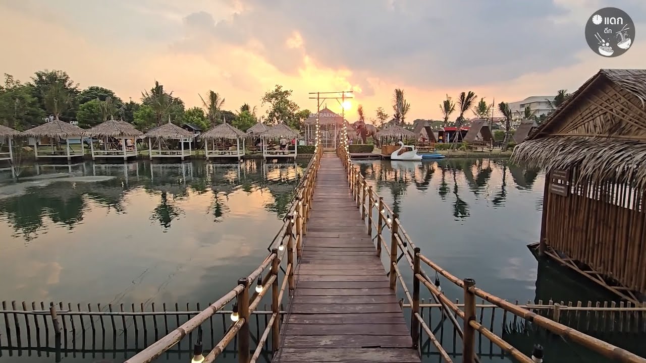 บ้านรักน้ำ ร้านอาหาร สวนสัตว์ คาเฟ่ลับบรรยากาศดี กลางเมืองอ่างทอง