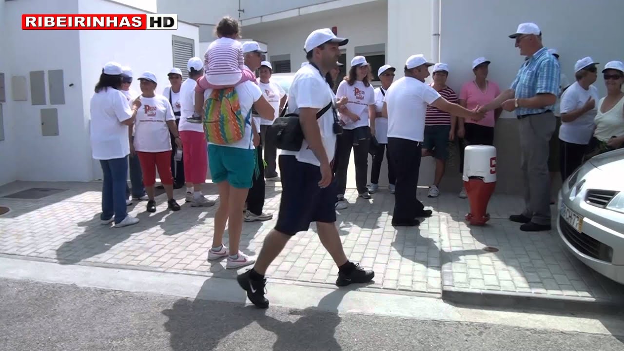 Residentes do Patronato em mais uma caminhada pelas ruas do Bunheiro