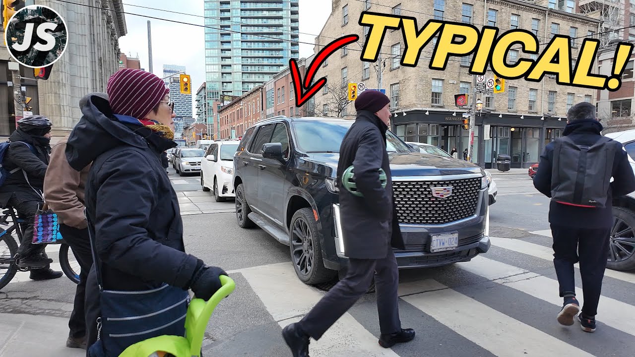 King Street East (and bad drivers) | Downtown Toronto Walk
