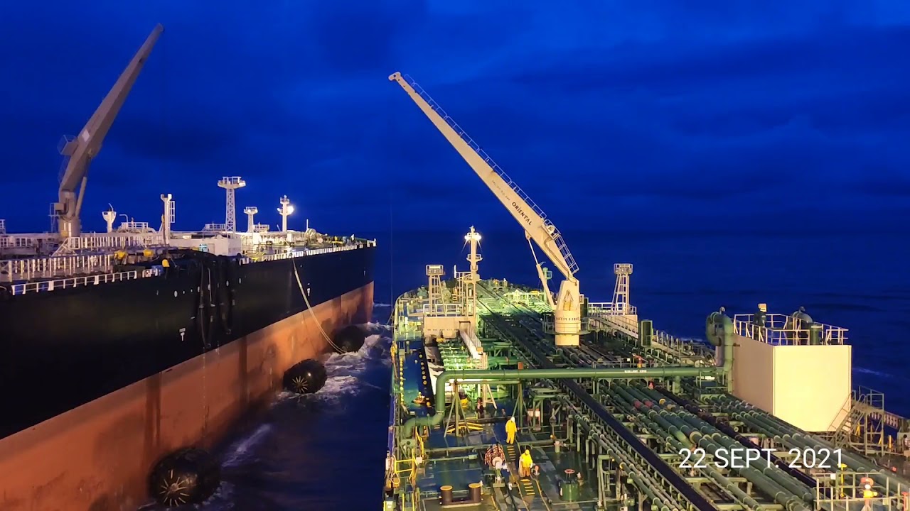 (STS) Ship to ship operations - Pacific ocean // PANPAC Lightering area // 22-23 Sept. 2021