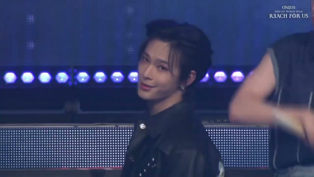ONEUS (원어스) : Skydivin | ONEUS 1st World Tour in Seoul : REACH FOR US