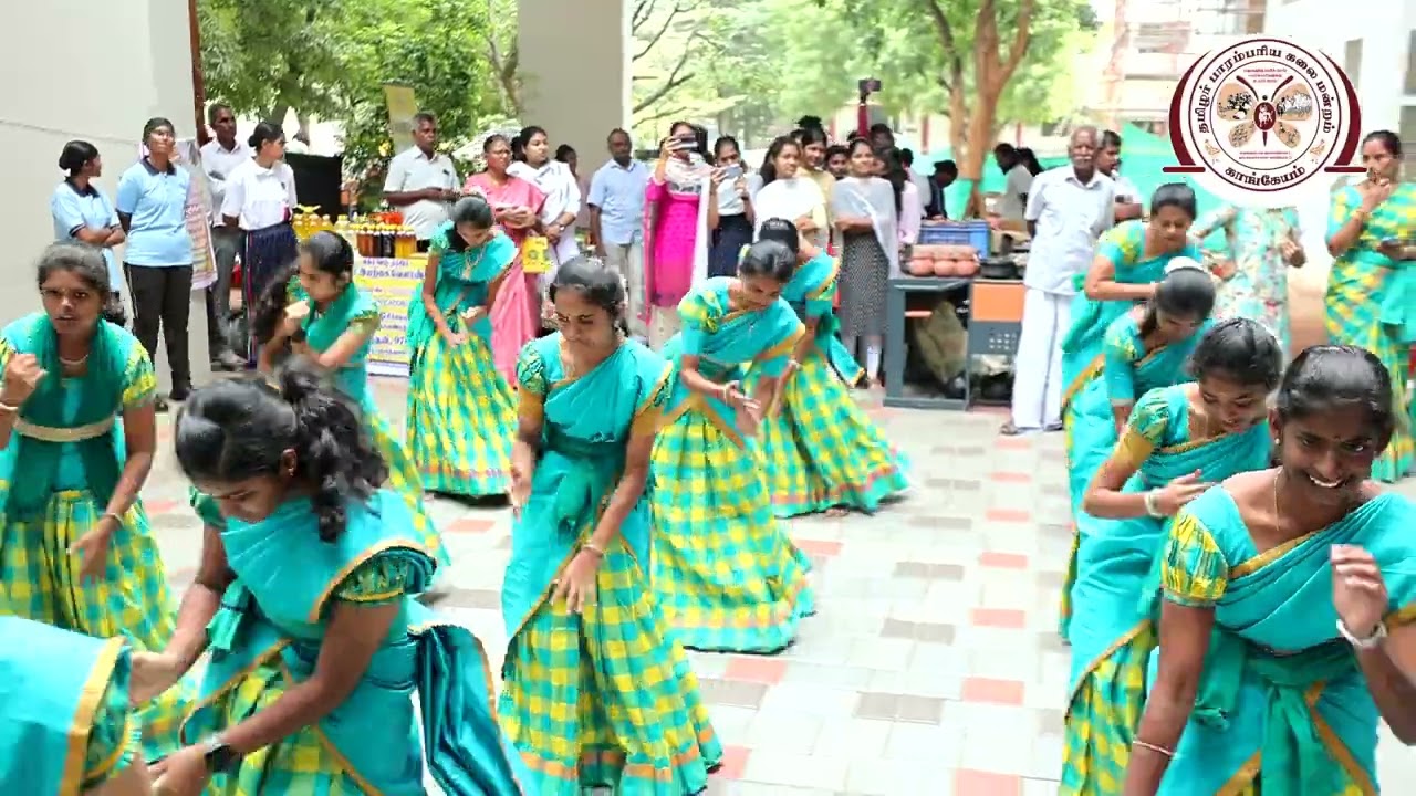 தமிழர் பாரம்பரிய  கலை மன்றத்தின் வண்ணமயில் வள்ளிகும்மி,ஈரோடு