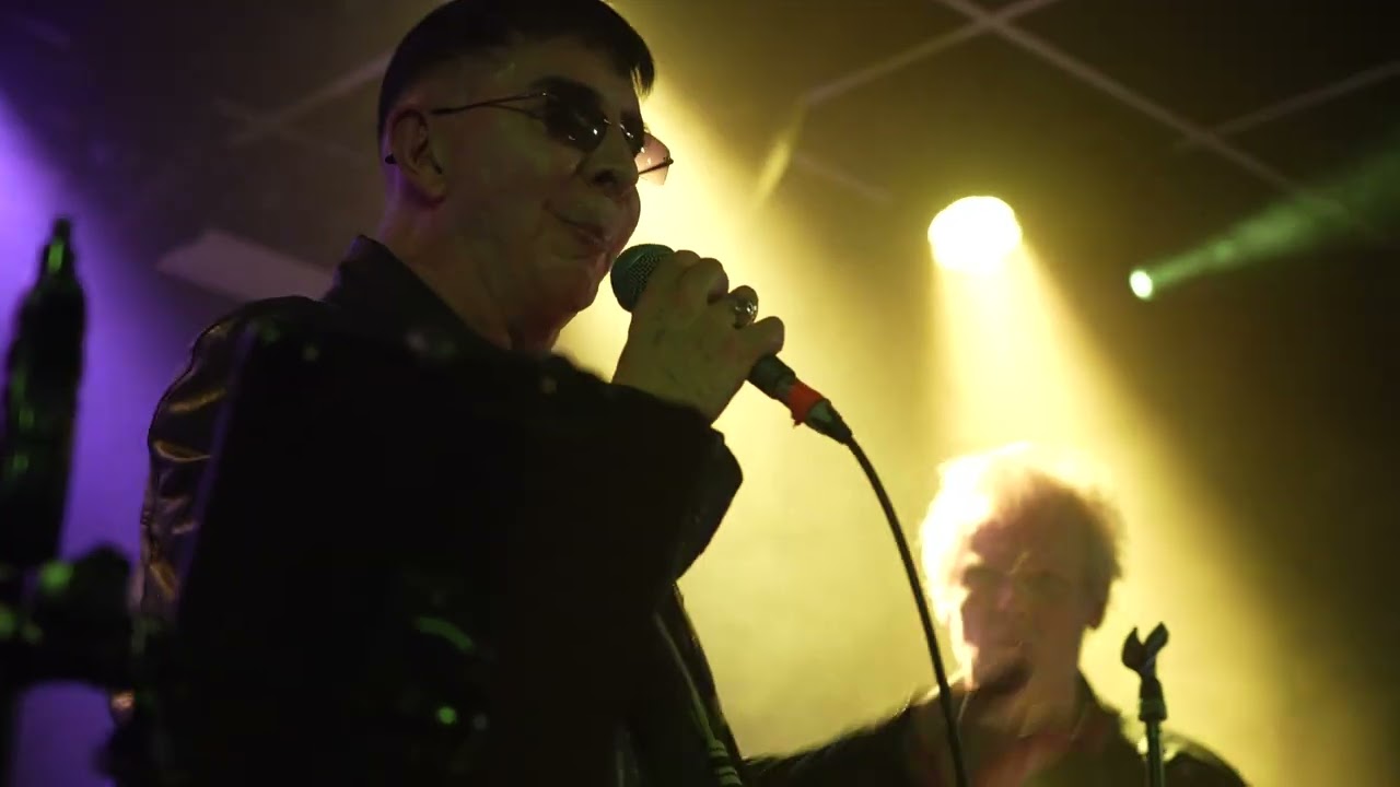 The Loveless - Under My Wheels, Brudenell Social Club - Leeds 2025 12 15